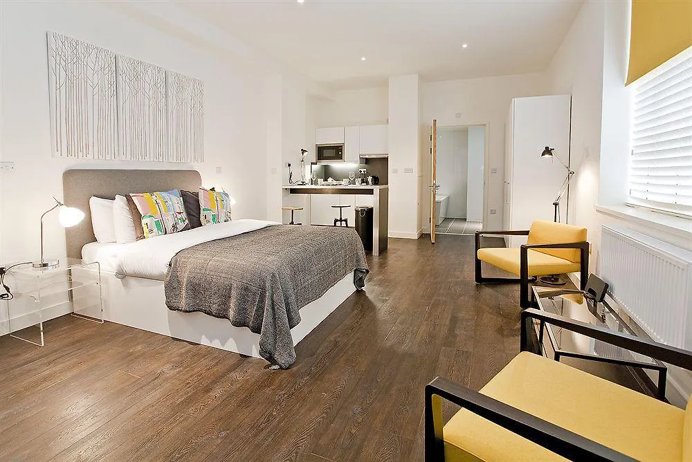 Go Native Aldgate East Apartments London 4*,  United Kingdom